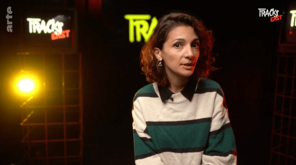 Host on Arte 